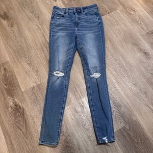 American Eagle Hi Rise Jegging Jeans 6 Regular Denim Distressed